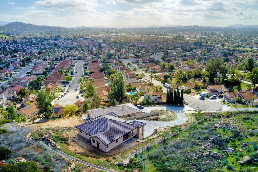 Escondido Movers Easy Go Moving